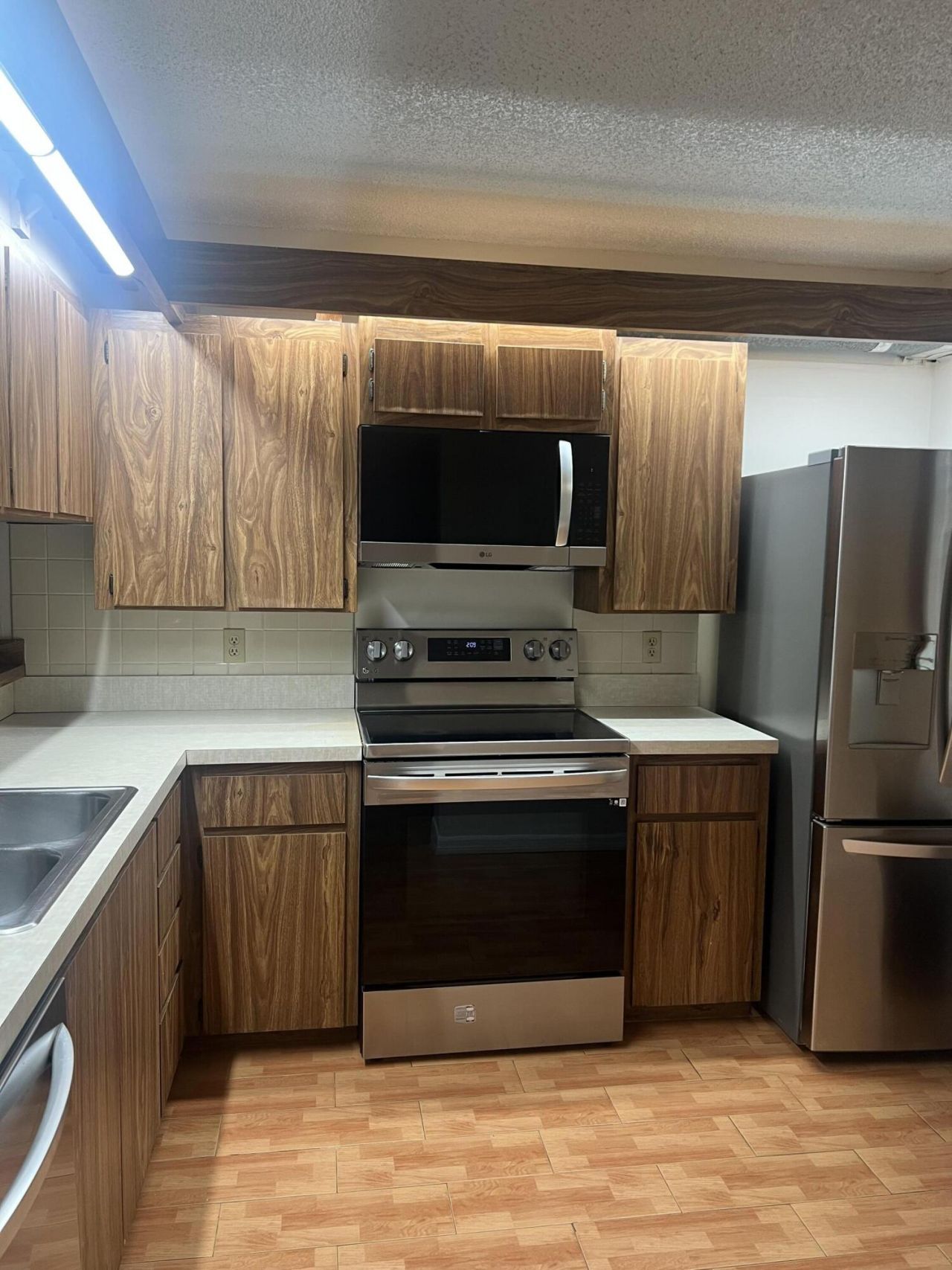 3540 Whitehall Drive, Unit 203, West Palm Beach, FL 33401 Photo