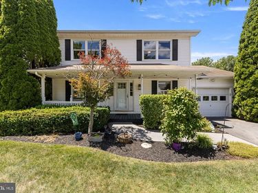 122 BUTTON BUSH AVENUE, STEPHENS CITY, VA 22655