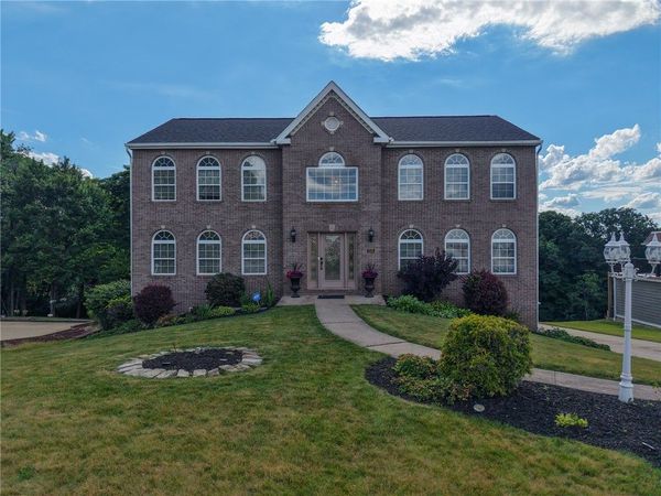 219 Waterford Dr , Mc Kees Rocks, PA 15136