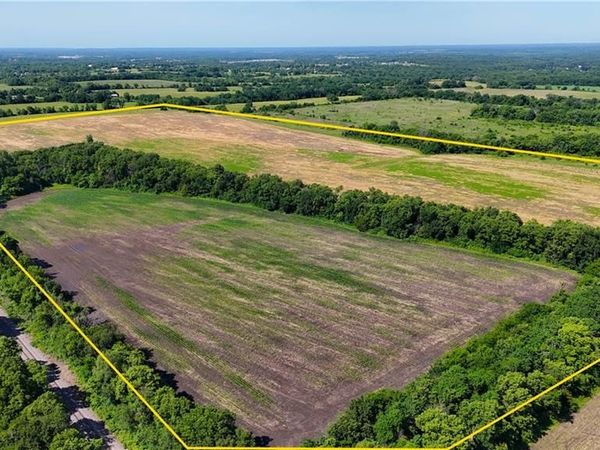 E 235, E 239, Mopac Rd Street, Harrisonville, MO 64701