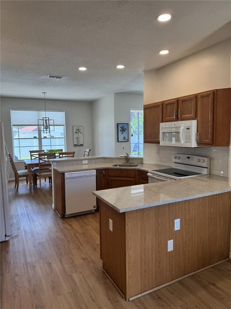 4815 50th Avenue W, Bradenton, FL 34210 Photo