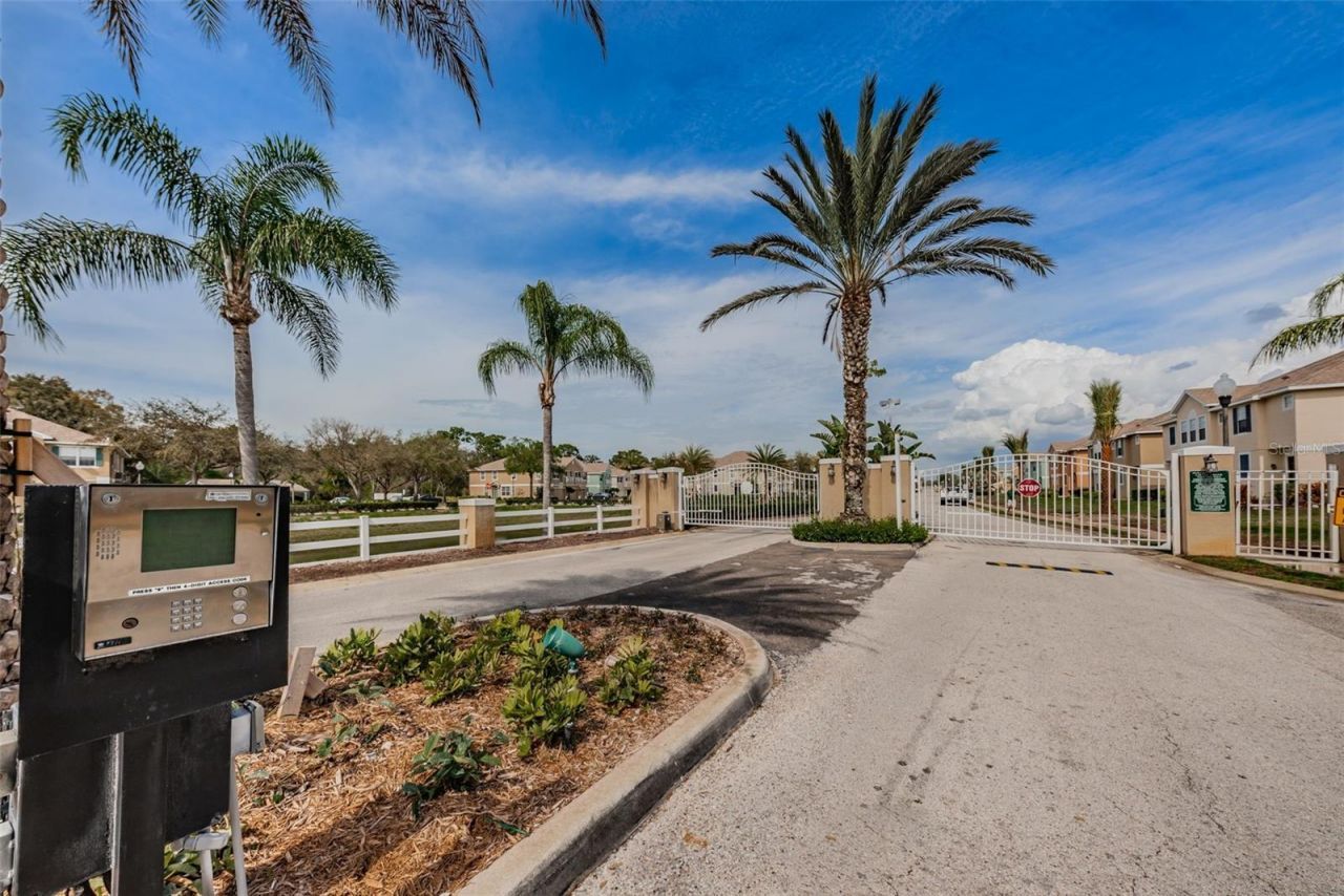 8525 Shallow Creek, New Port Richey, FL 34653 Photo