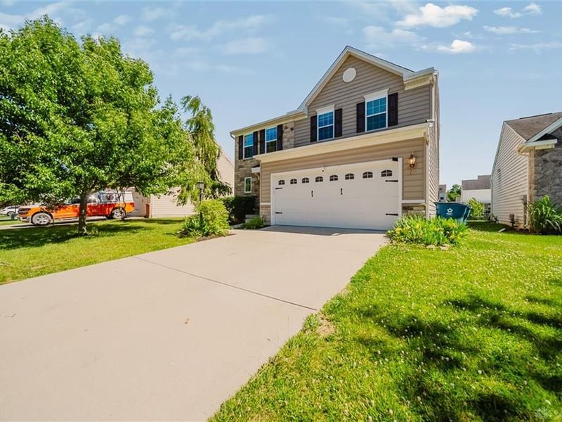 5148 Dayflower Drive, Tipp City, OH 45371 Photo 3