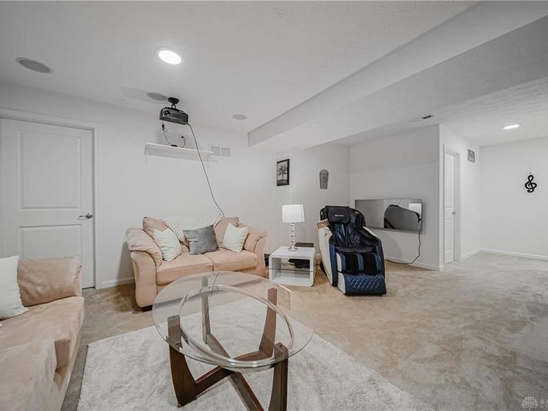 5148 Dayflower Drive, Tipp City, OH 45371 Photo 41