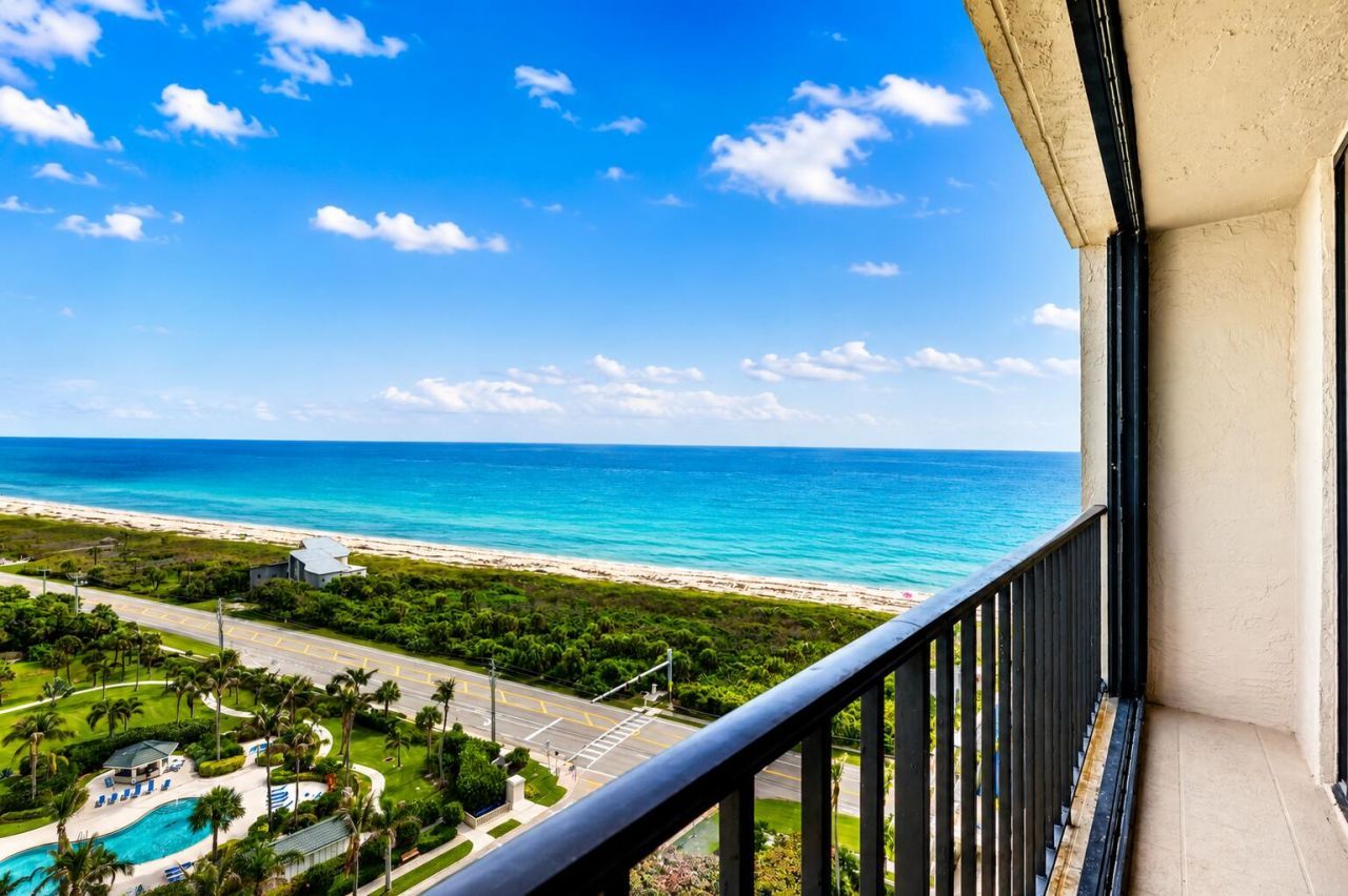 5047 N Highway A1a, Unit 1704, Hutchinson Island, FL 34949 Photo