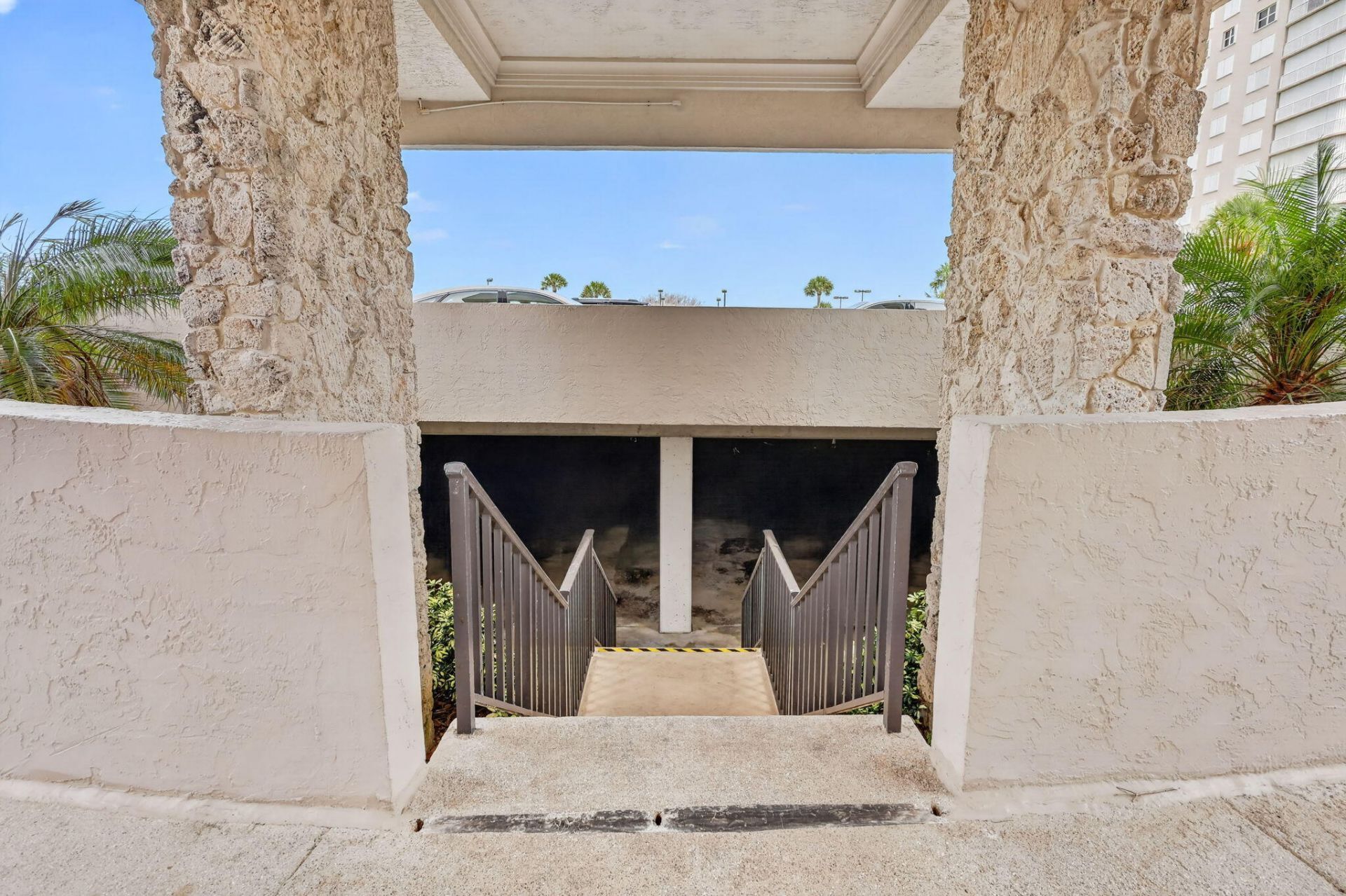 5047 N Highway A1a, Unit 1704, Hutchinson Island, FL 34949 Photo