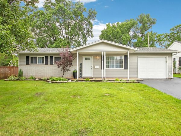 10227 Hilltop Drive , Orland Park, IL 60462