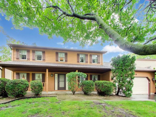1648 Brentford Drive , Naperville, IL 60563