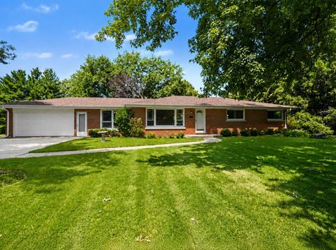Main Photo