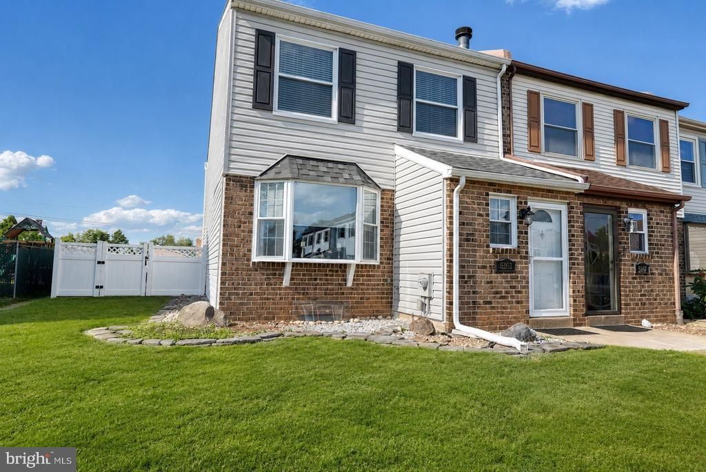 5161 Euston Court, Bensalem, PA 19020 Main Photo