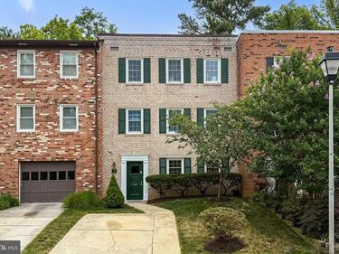 19 S ABINGDON STREET, ARLINGTON, VA 22204