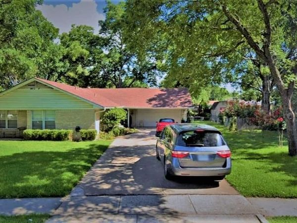 502 Forest Circle, Irving, TX 75062