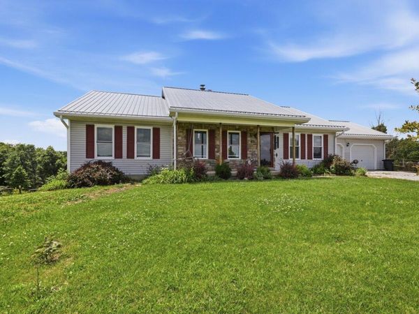 590 Leaning Oak Road, Corinth, KY 41010