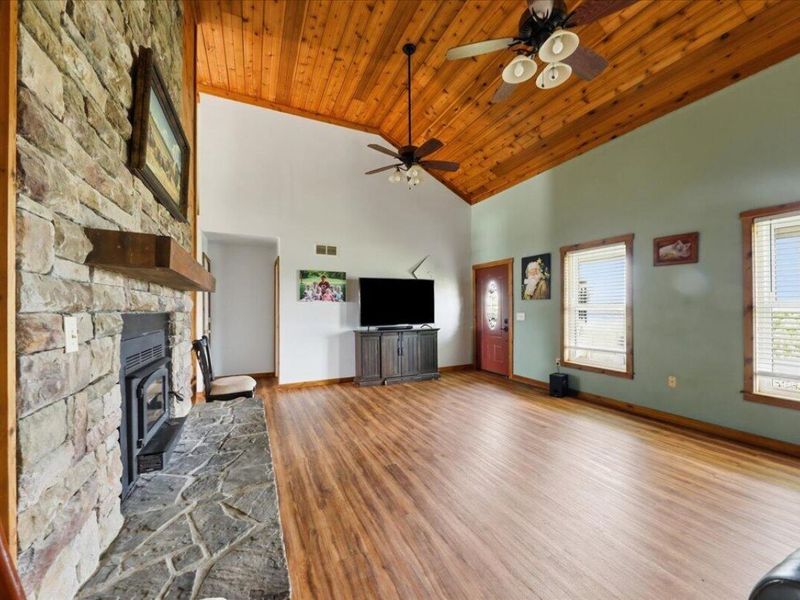 590 Leaning Oak Road, Corinth, KY 41010 Photo 5