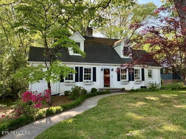 601 Forest Heights Rd, Knoxville, TN 37919 Main Photo