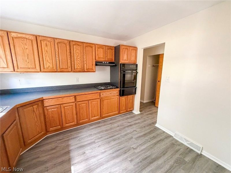 2821 Tod Avenue NW, Warren, OH 44484 Photo 8