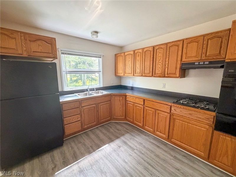 2821 Tod Avenue NW, Warren, OH 44484 Photo 9