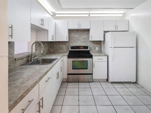 11905 NE 2nd Ave , Unit C403, North Miami, FL 33161