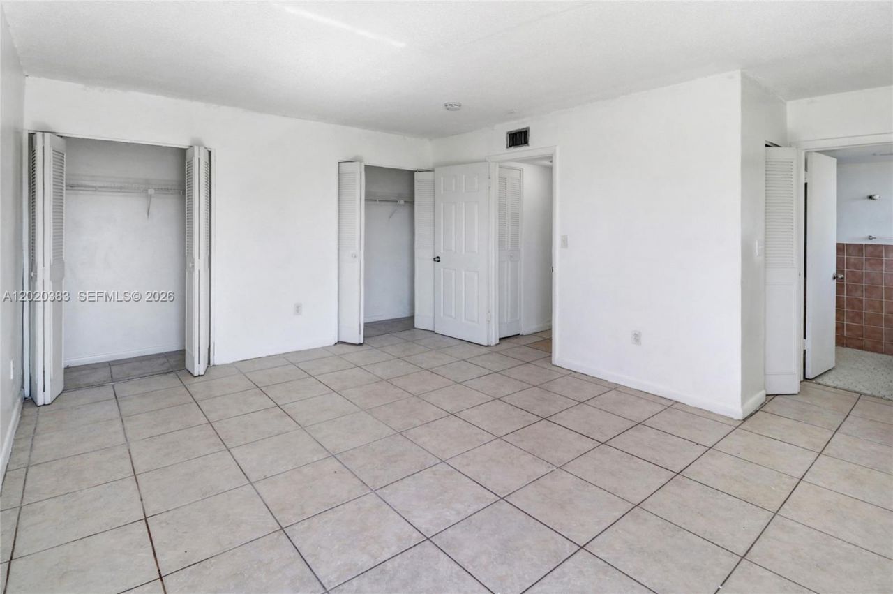 11905 NE 2nd Ave , Unit C403, North Miami, FL 33161 Photo