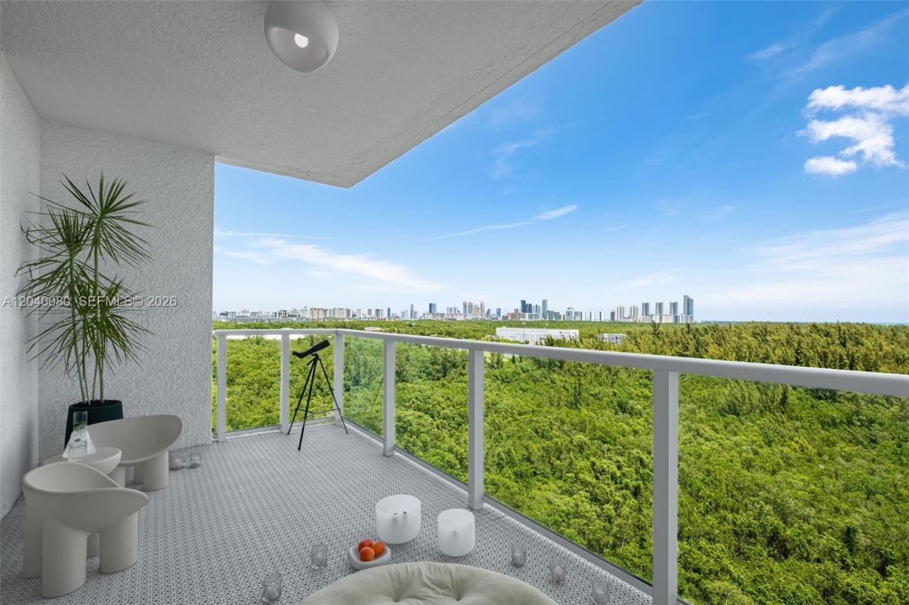 14951 Royal Oaks Ln , Unit 1202, North Miami, FL 33181 Photo