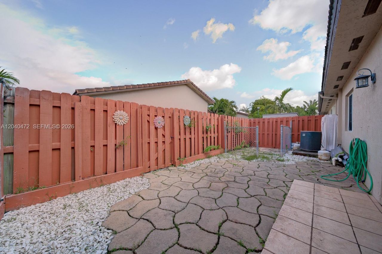 13801 SW 170th Ter , Miami, FL 33177 Photo