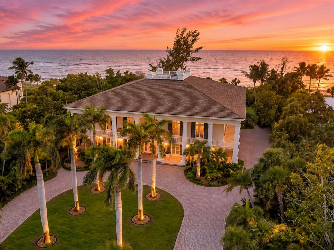 8132 Sanderling Road, Sarasota, FL 34242 Photo
