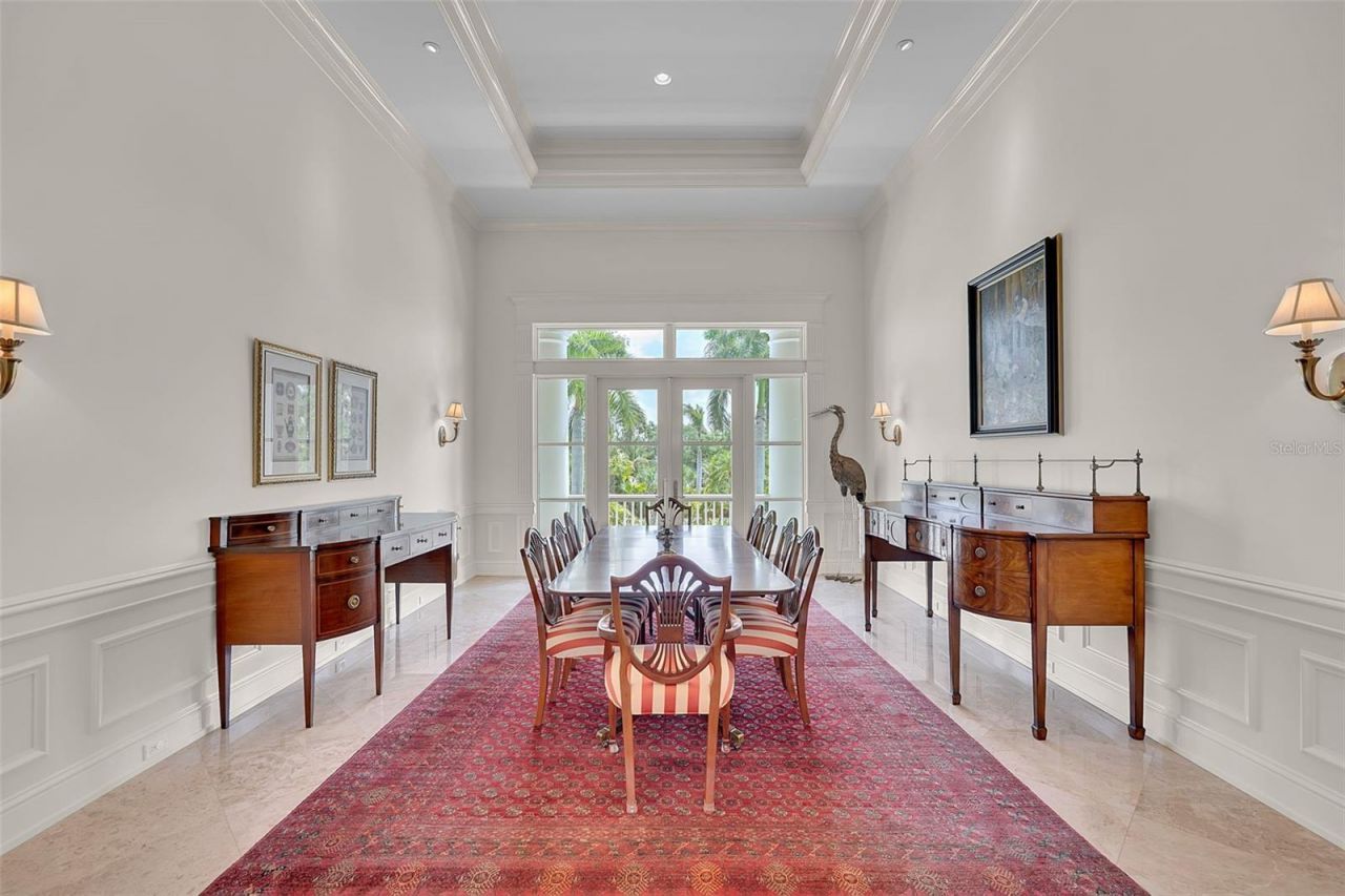 8132 Sanderling Road, Sarasota, FL 34242 Photo