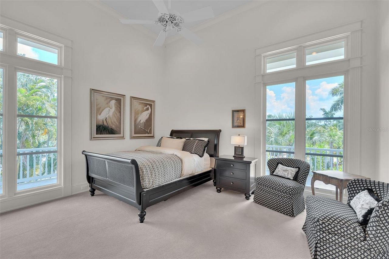 8132 Sanderling Road, Sarasota, FL 34242 Photo