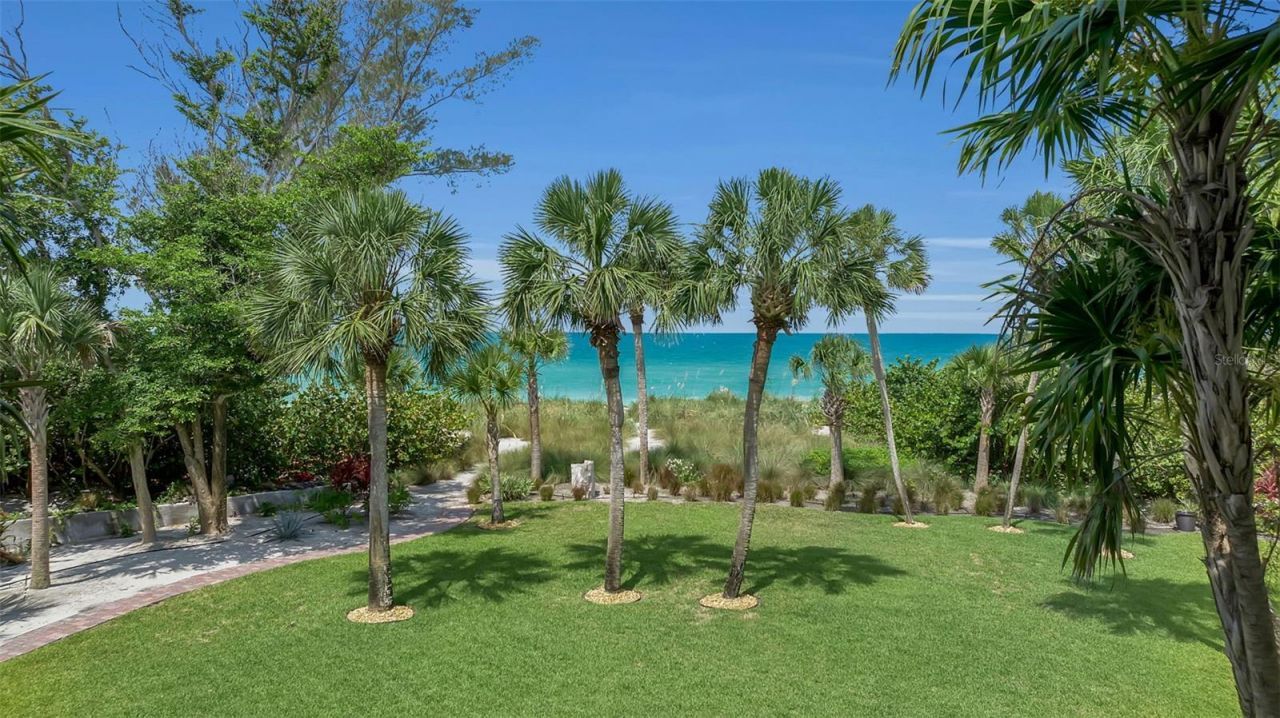 8132 Sanderling Road, Sarasota, FL 34242 Photo
