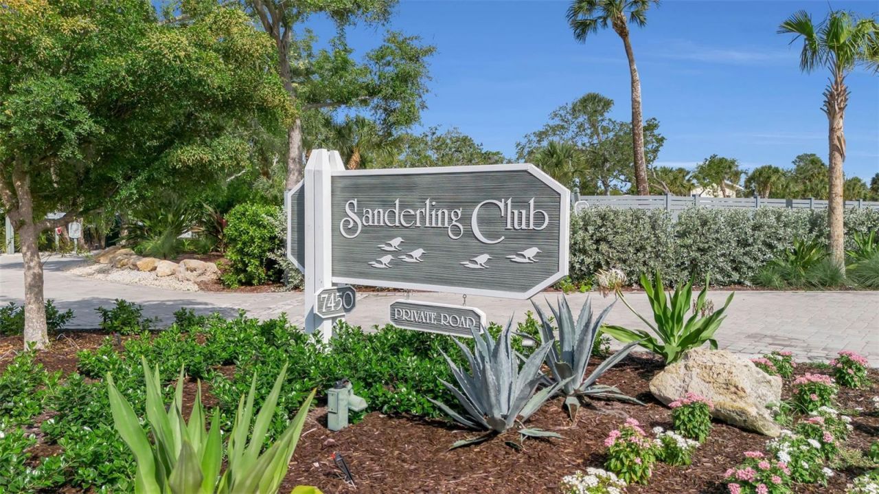 8132 Sanderling Road, Sarasota, FL 34242 Photo