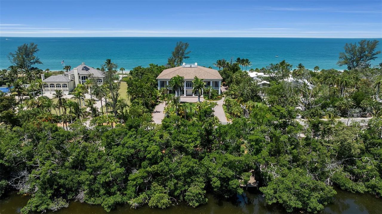 8132 Sanderling Road, Sarasota, FL 34242 Photo