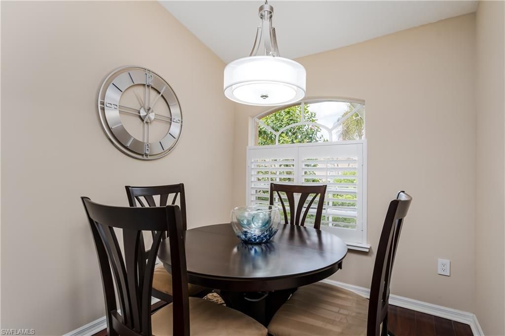 6658 Castlelawn Pl, Unit 9, Naples, FL 34113 Photo