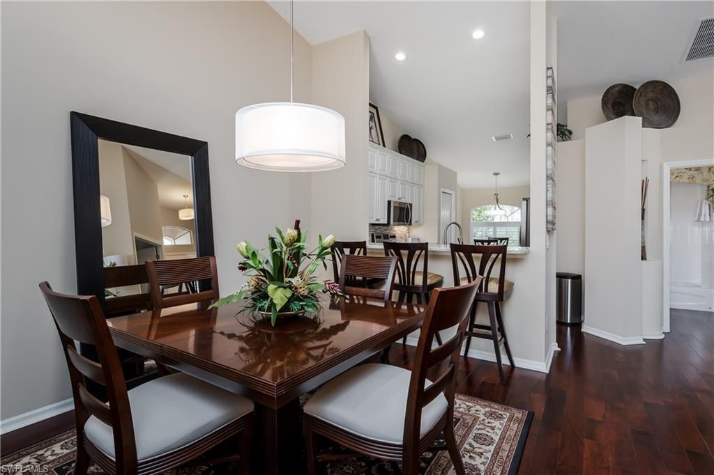 6658 Castlelawn Pl, Unit 9, Naples, FL 34113 Photo