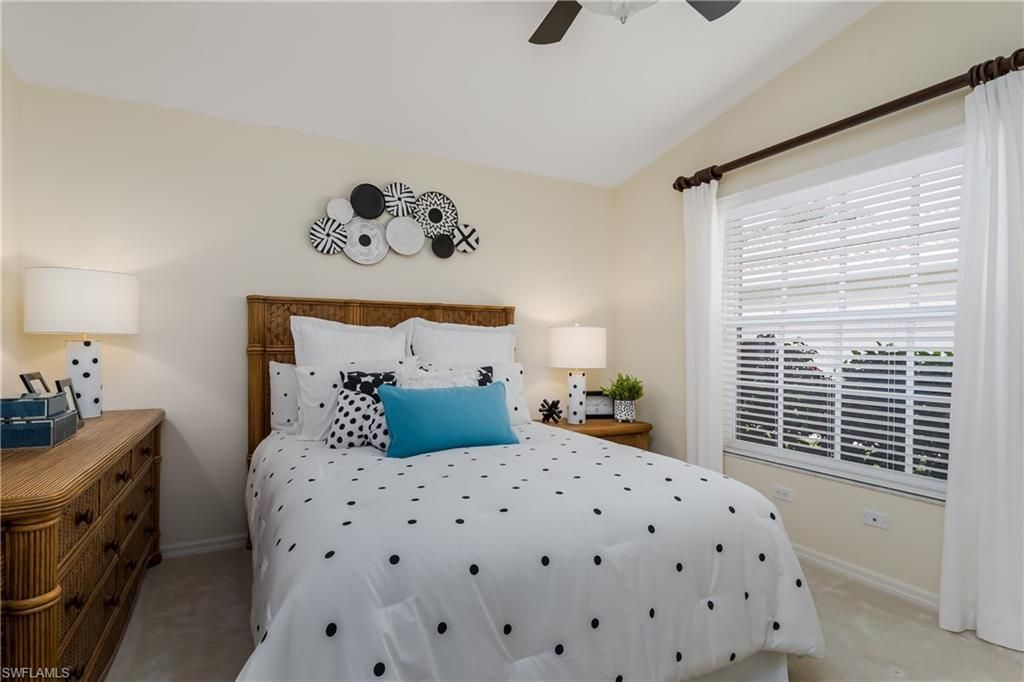 6658 Castlelawn Pl, Unit 9, Naples, FL 34113 Photo