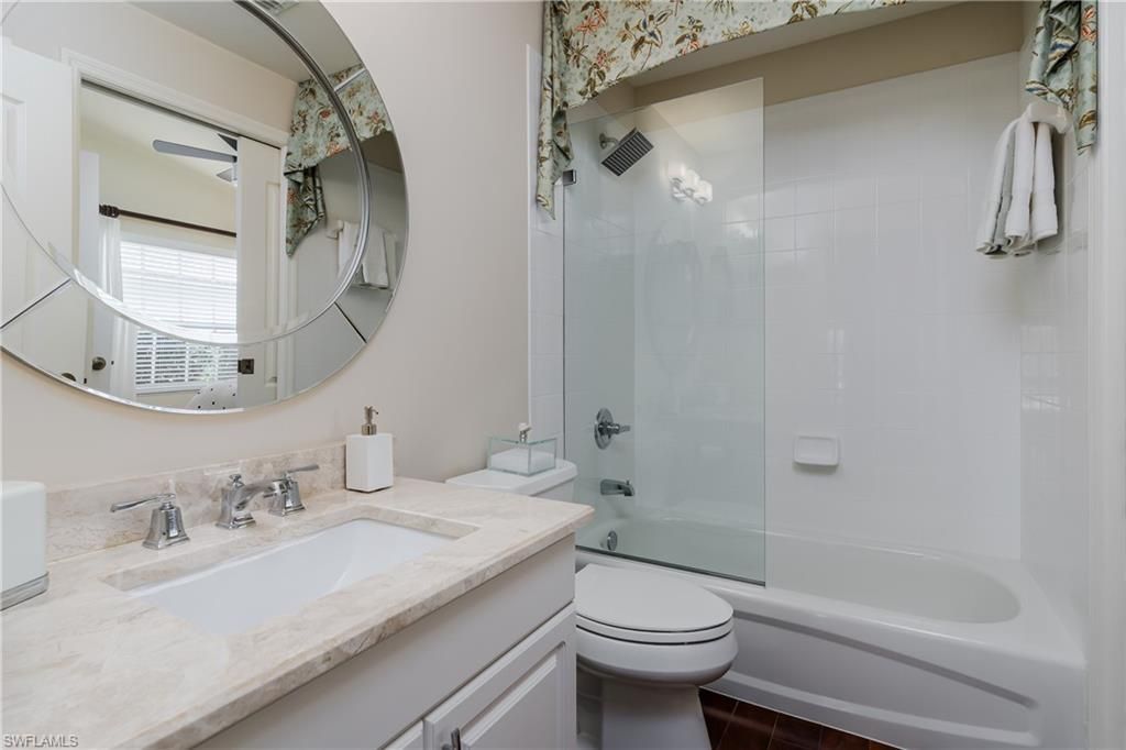 6658 Castlelawn Pl, Unit 9, Naples, FL 34113 Photo