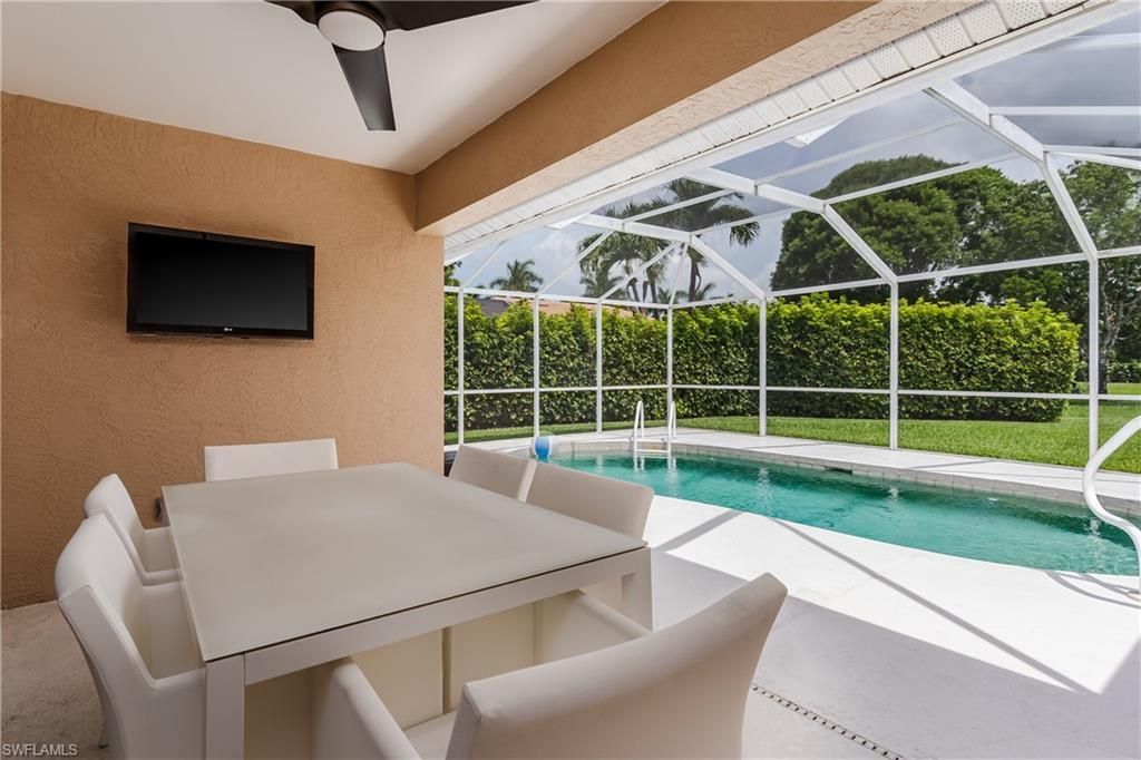 6658 Castlelawn Pl, Unit 9, Naples, FL 34113 Photo