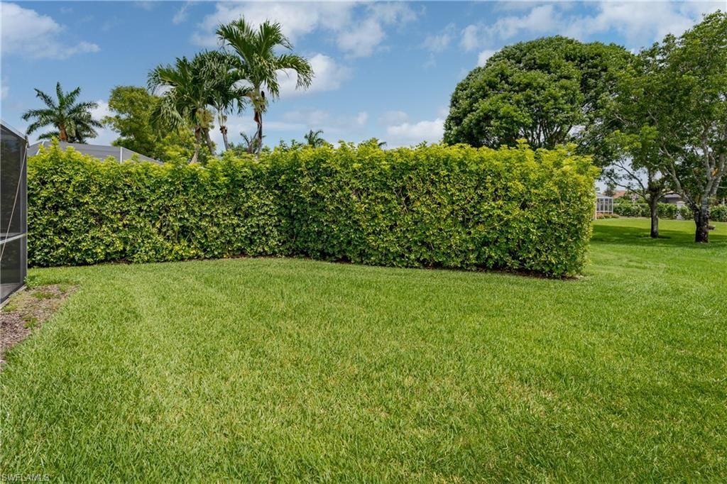 6658 Castlelawn Pl, Unit 9, Naples, FL 34113 Photo