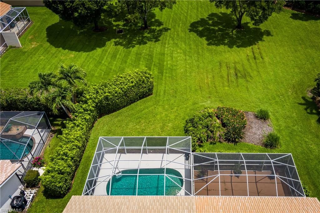 6658 Castlelawn Pl, Unit 9, Naples, FL 34113 Photo