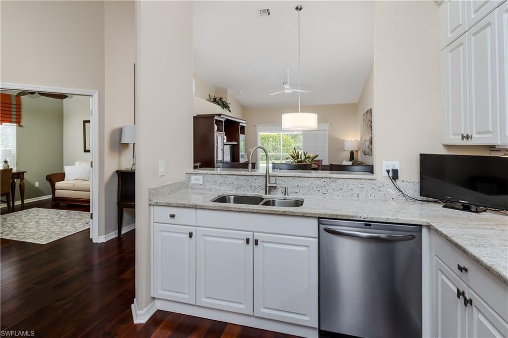 6658 Castlelawn Pl, Unit 9, Naples, FL 34113 Photo