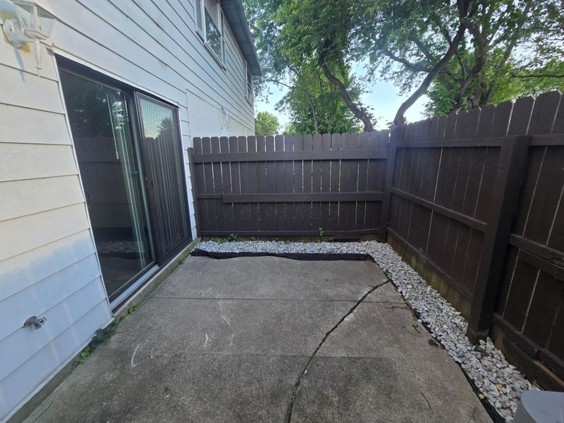 2508 Nassau Drive, Unit 32E, Columbus, OH 43232 Photo 27
