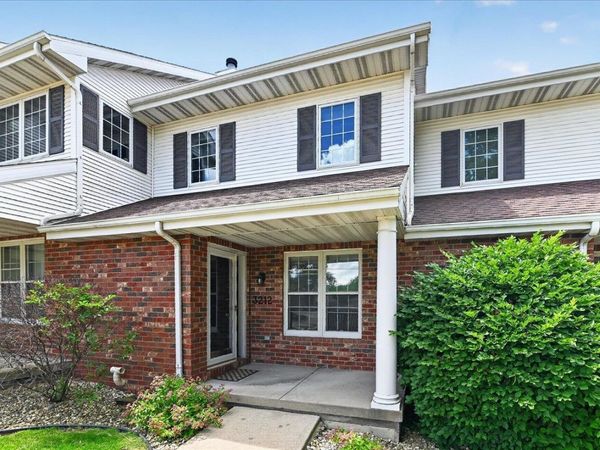 3212 Dorchester Way, Madison, WI 53719