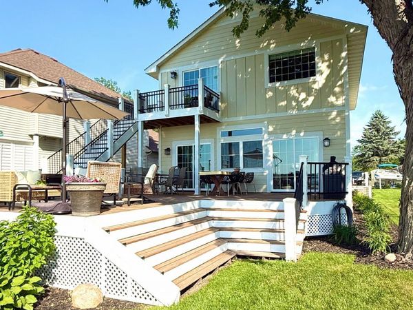 21760 Ideal Avenue N, Forest Lake, MN 55025
