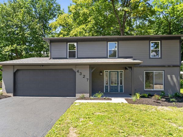 4327 Ashwood Drive , Indianapolis, IN 46268