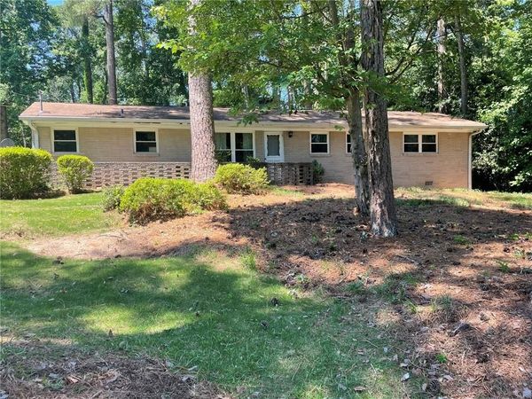 4252 Clydes Court , Tucker, GA 30084