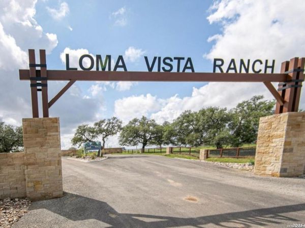 78 Firsching, Kerrville, TX 78028