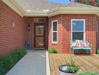 2621 DEER STAND LOOP San Marcos, TX 78666