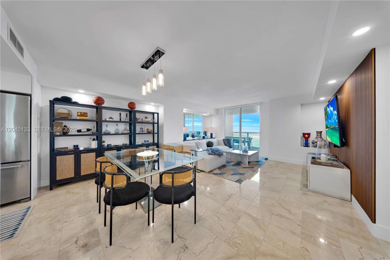 2101 Brickell Ave , Unit 1907, Miami, FL 33129 Photo