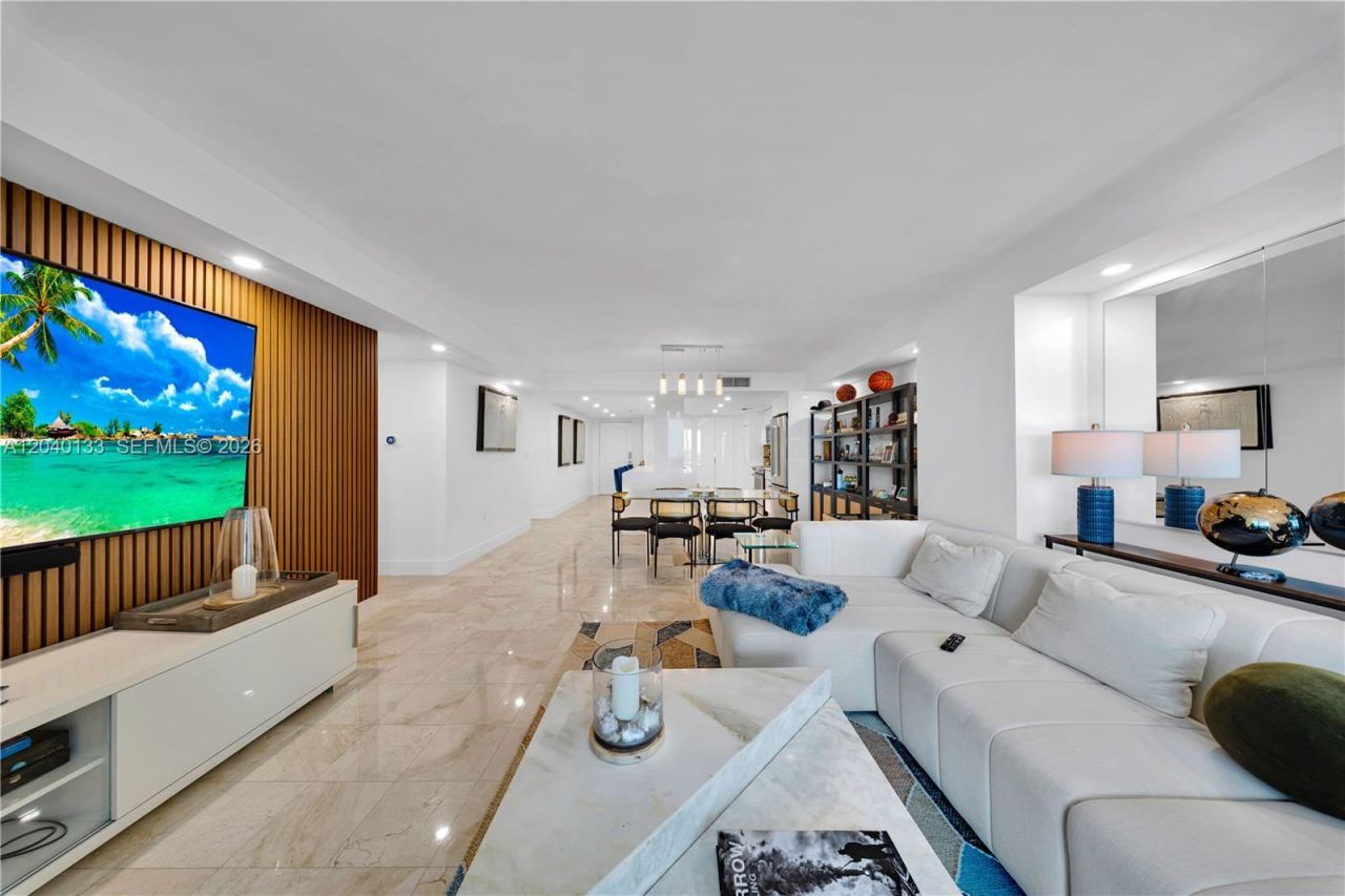 2101 Brickell Ave , Unit 1907, Miami, FL 33129 Photo