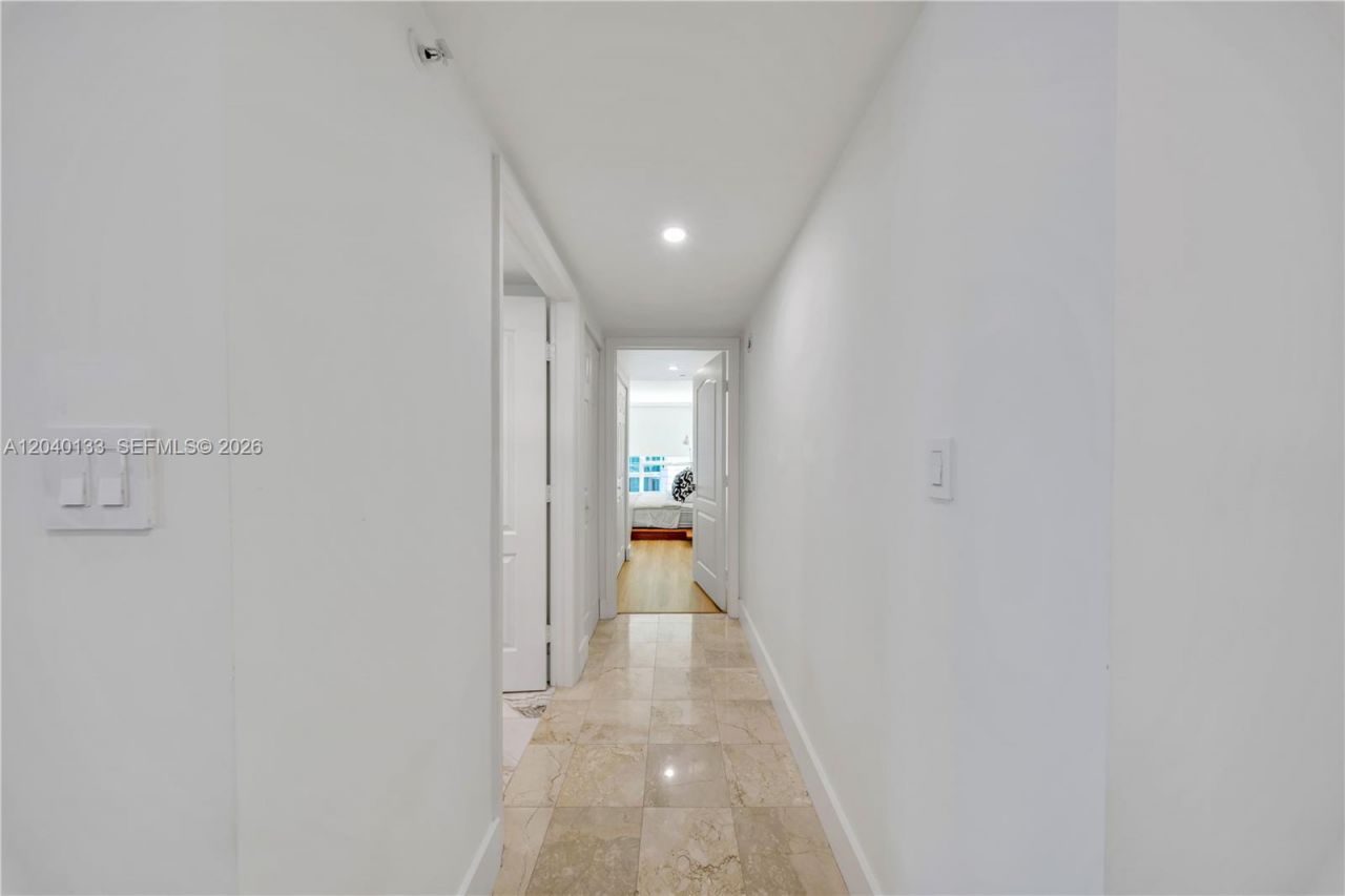 2101 Brickell Ave , Unit 1907, Miami, FL 33129 Photo