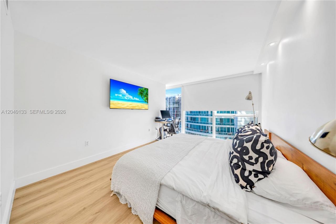 2101 Brickell Ave , Unit 1907, Miami, FL 33129 Photo